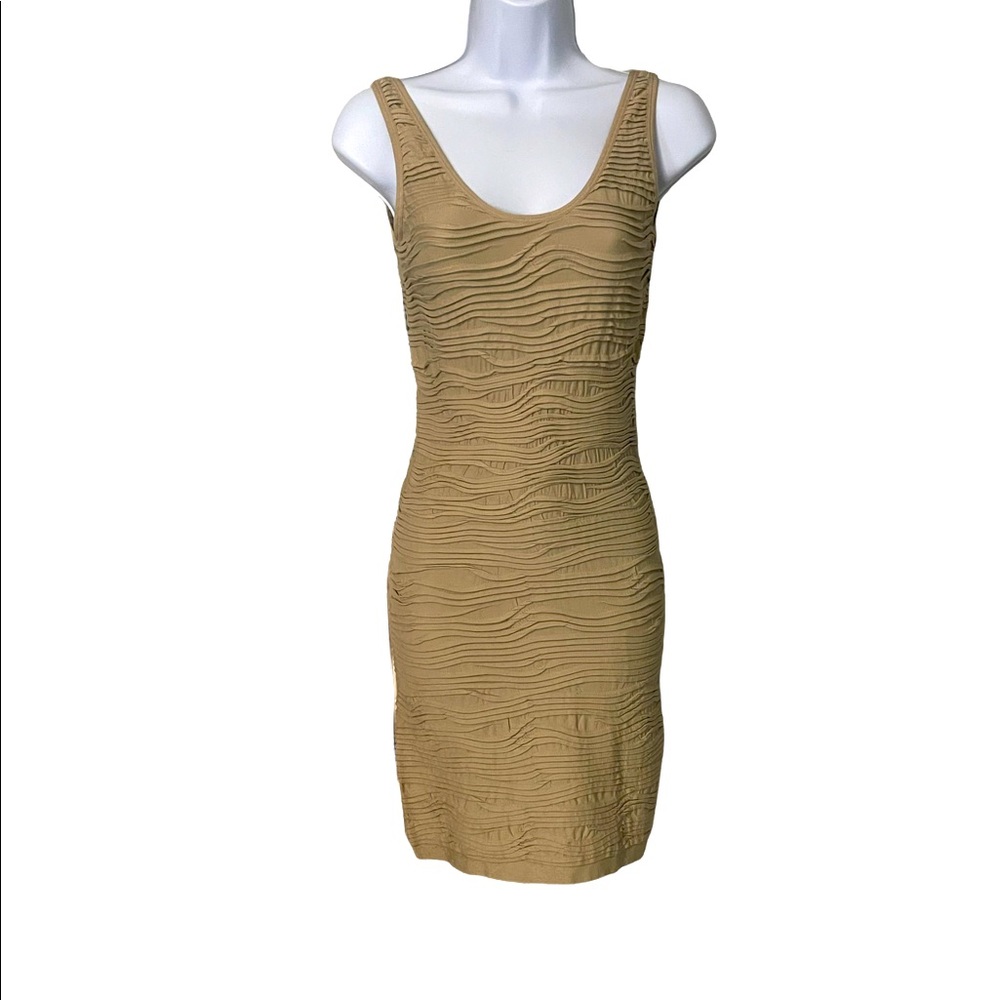 Two Hearts Dress Beige Form Fitting Stretchy Pullover Dress Women’s Size S/M